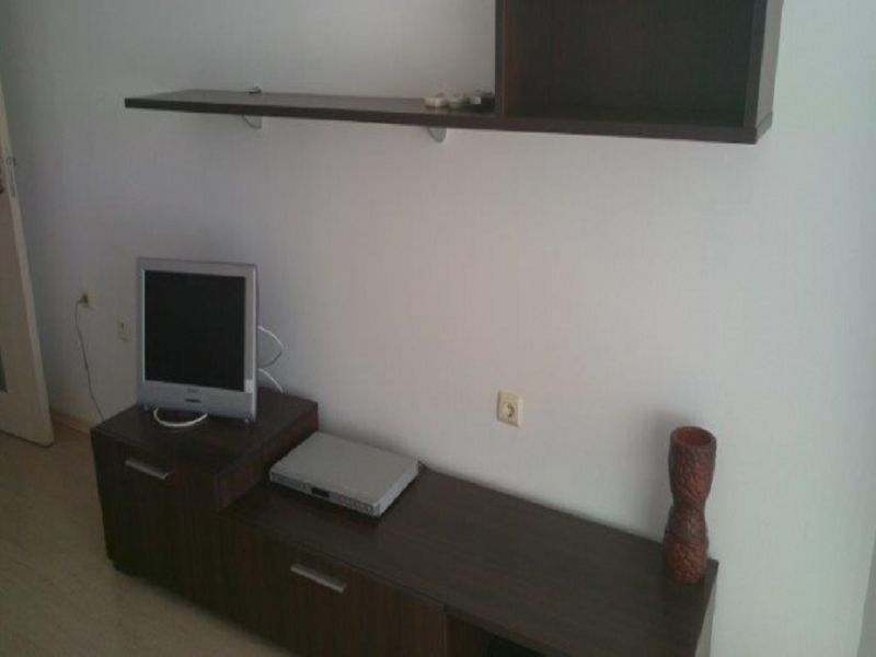 Apartment 1 Bedroom 2+2 First Floor 4