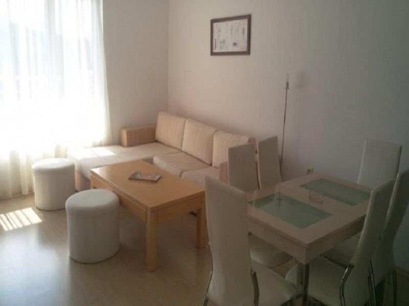 Apartment 1 Bedroom 2+2 1