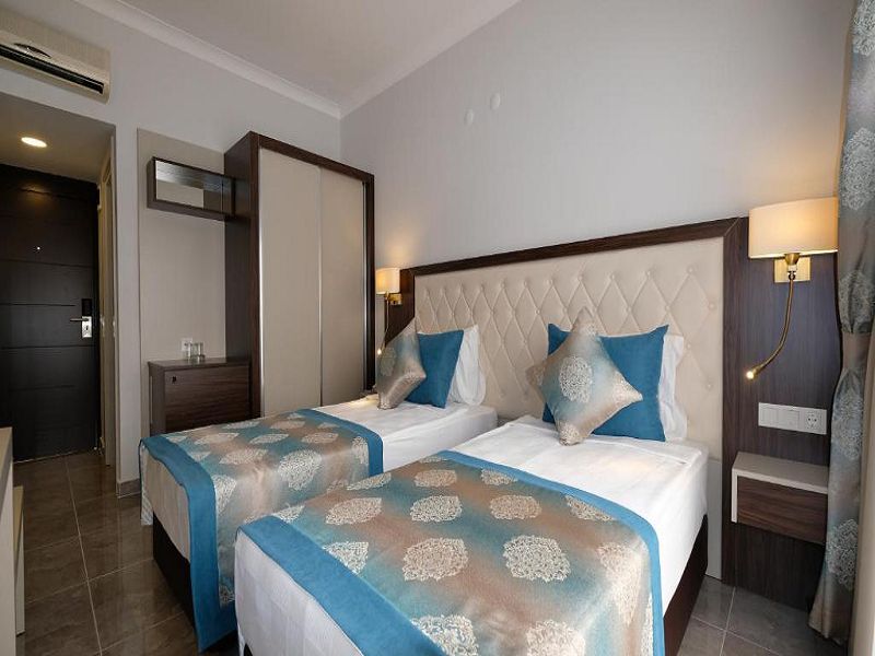 Standard Room Sea View 4
