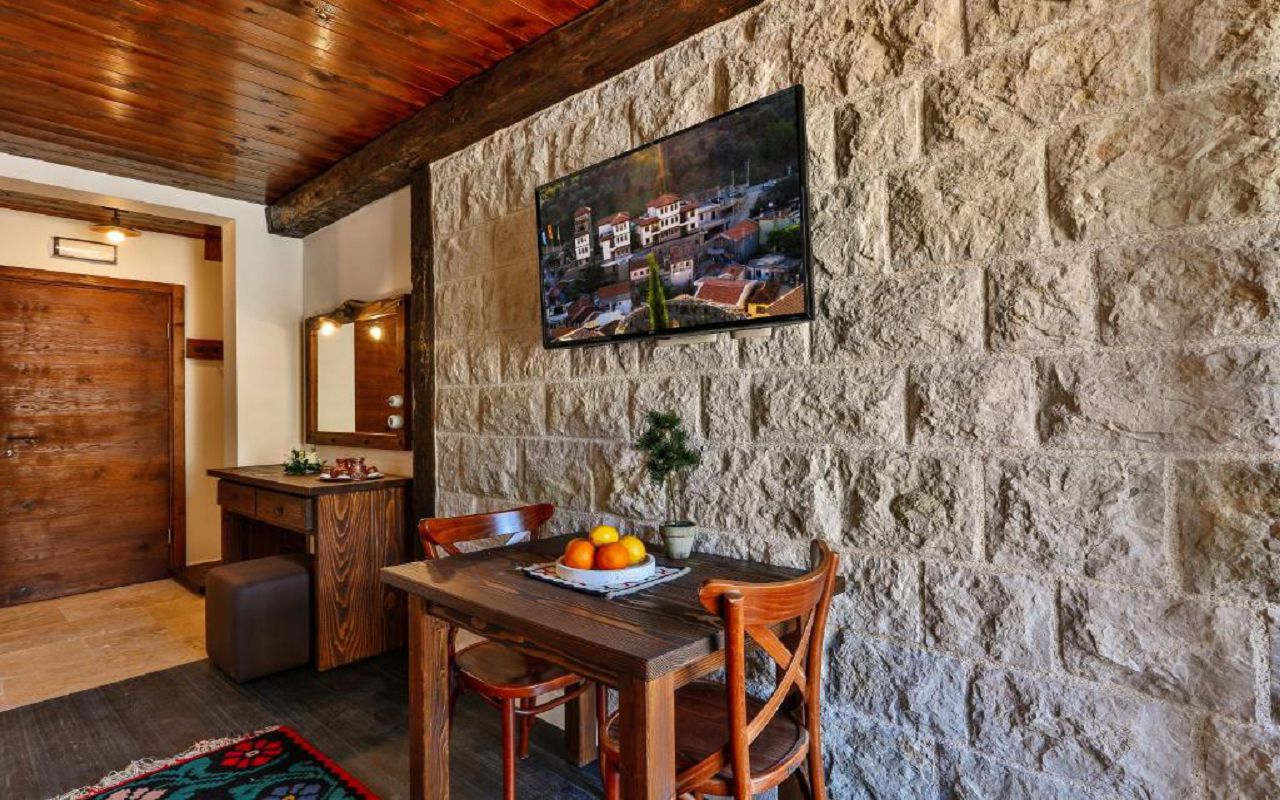 Family Apartment 3