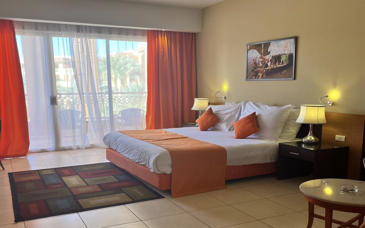 Ultra Deluxe Room With Jacuzzi 2