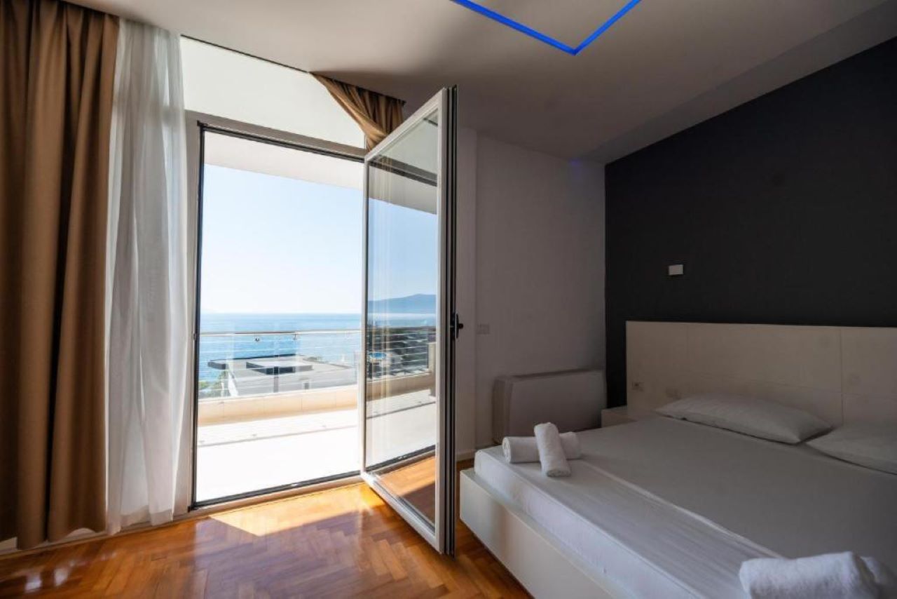 Double Balcony Sea View 1