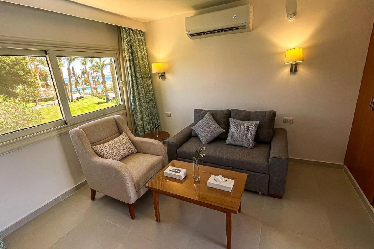 Junior Suite Garden View 2