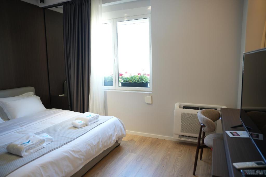 Standard Double Room 2