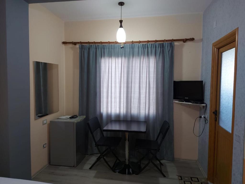 Double Room With Balcony & Kitchen 2
