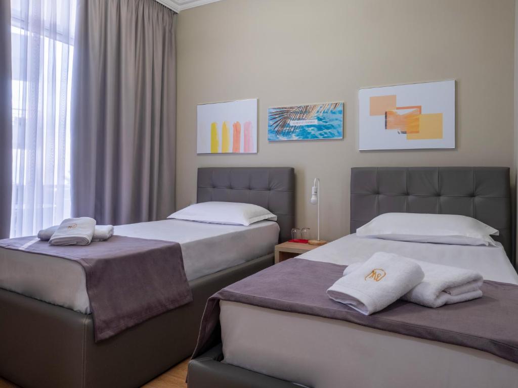 Standard Twin Room 1