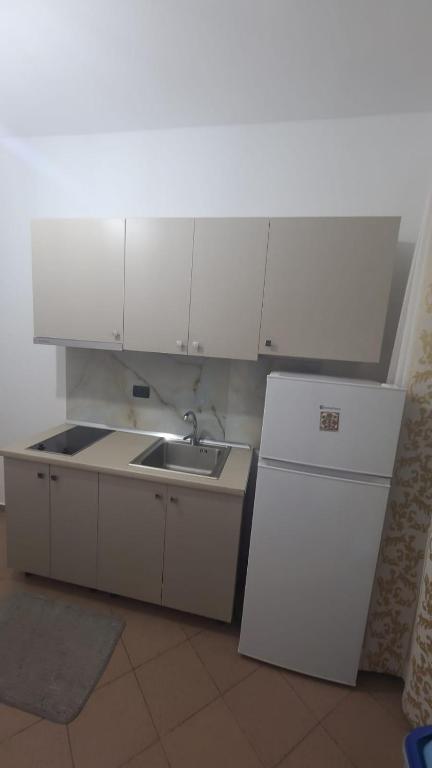 Family room with kitchen 3