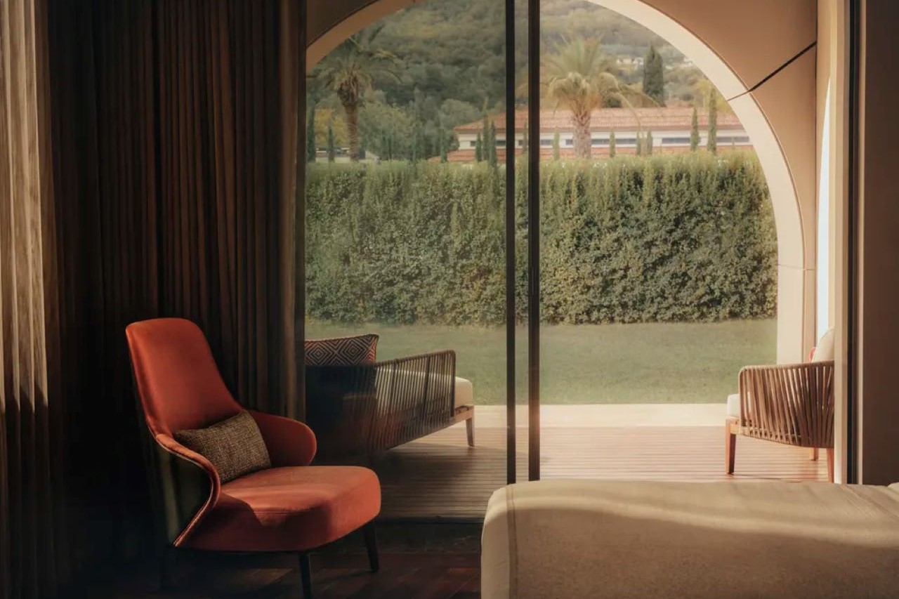 Garden Family Room 3