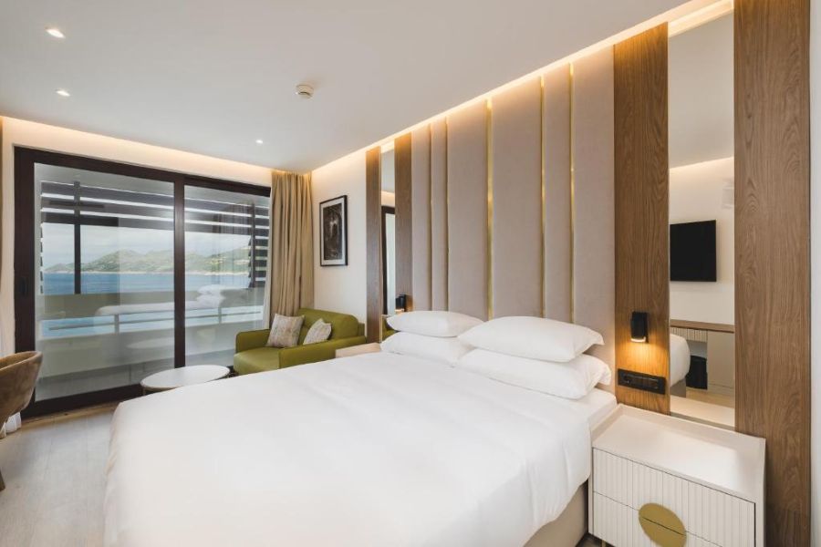 Superior Room Sea View 1