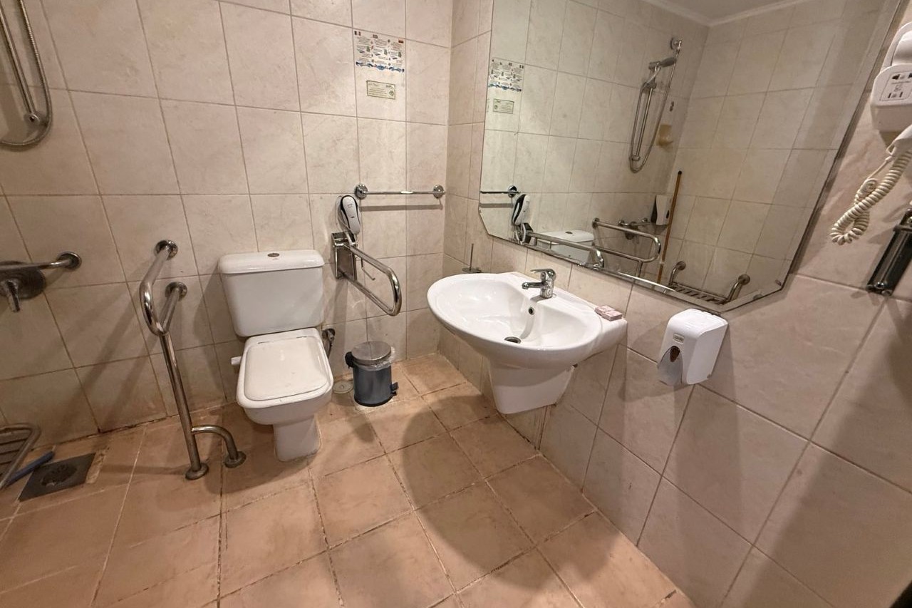 Handicap room 1