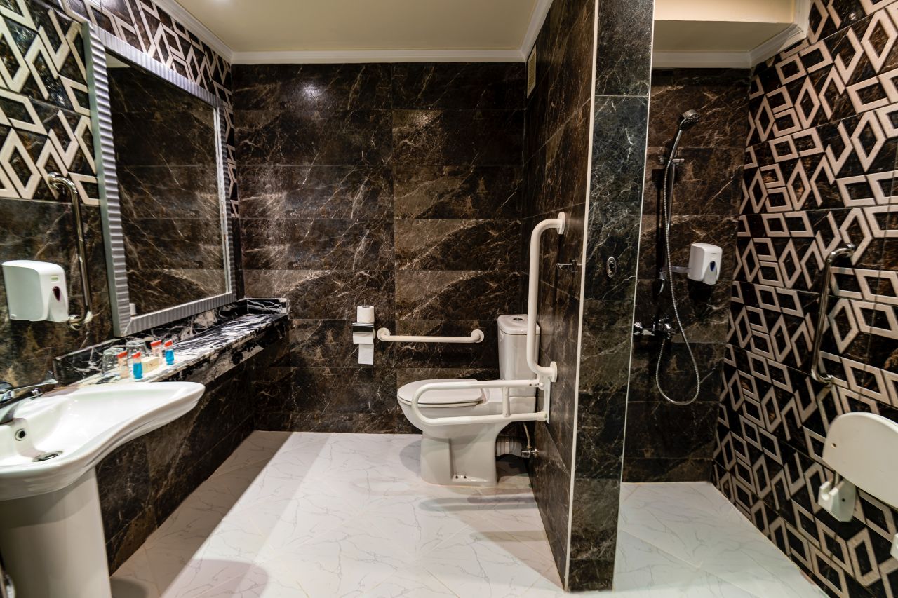 Handicap room 2
