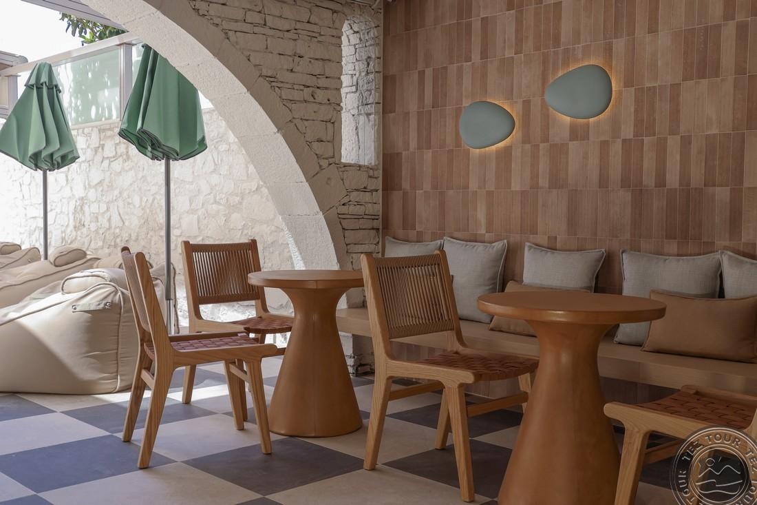 Mistral Bay Hotel 4