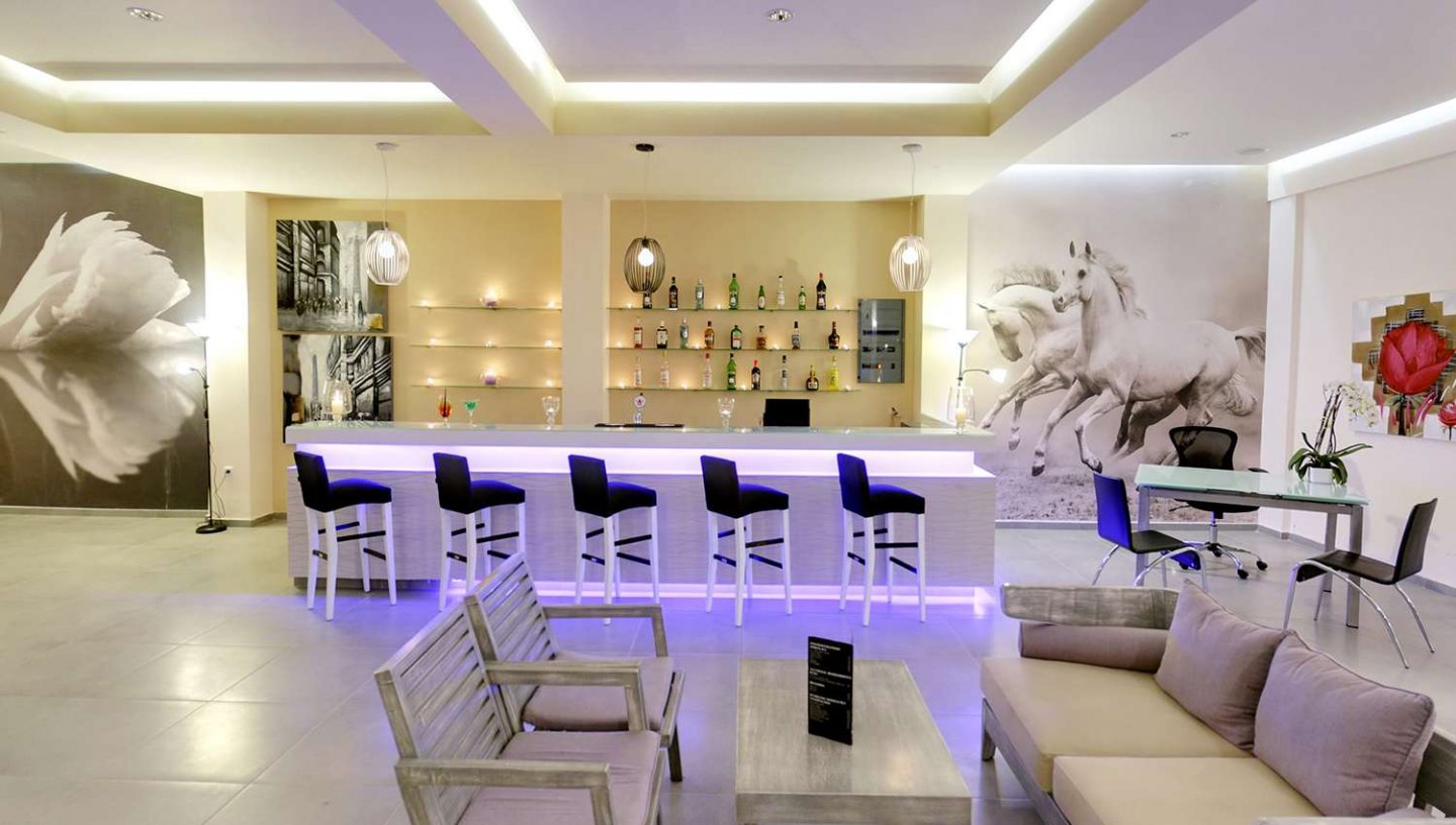 The Royal Grand 3