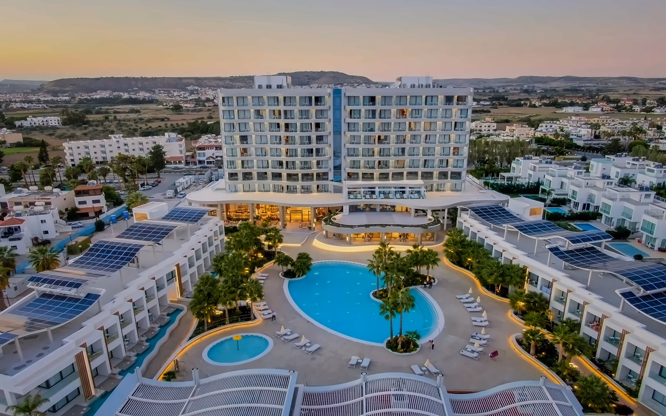 Radisson Beach Resort Larnaca 5