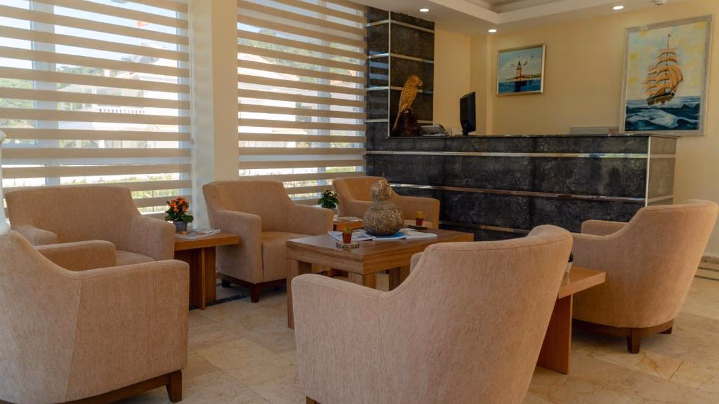 Elijah Hotel 5