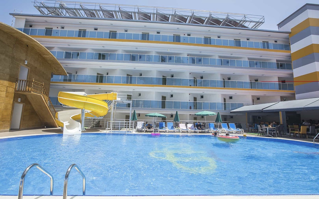 Arsi Enfi City Beach Hotel 3