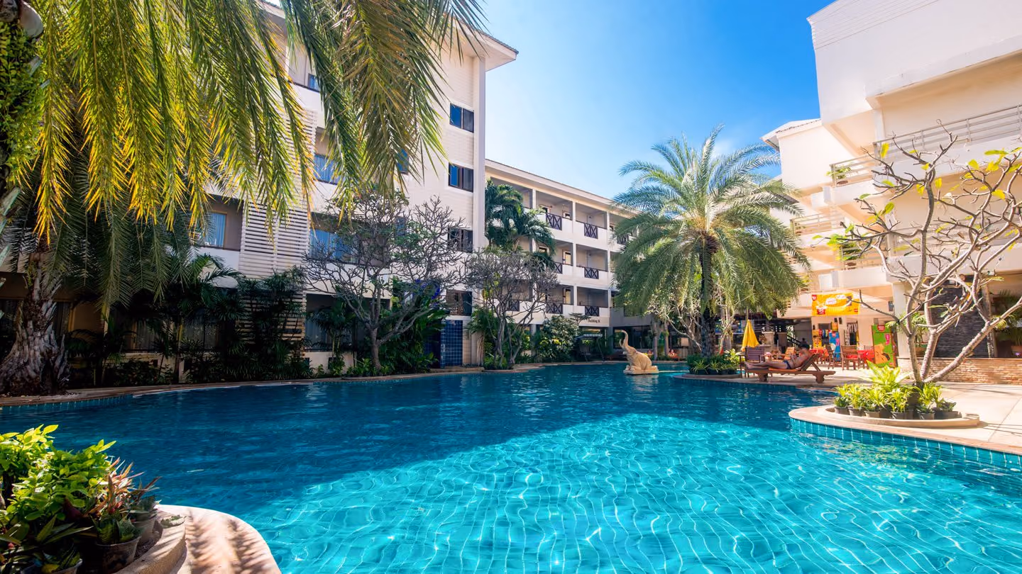 Sea Breeze Jomtien Resort 5