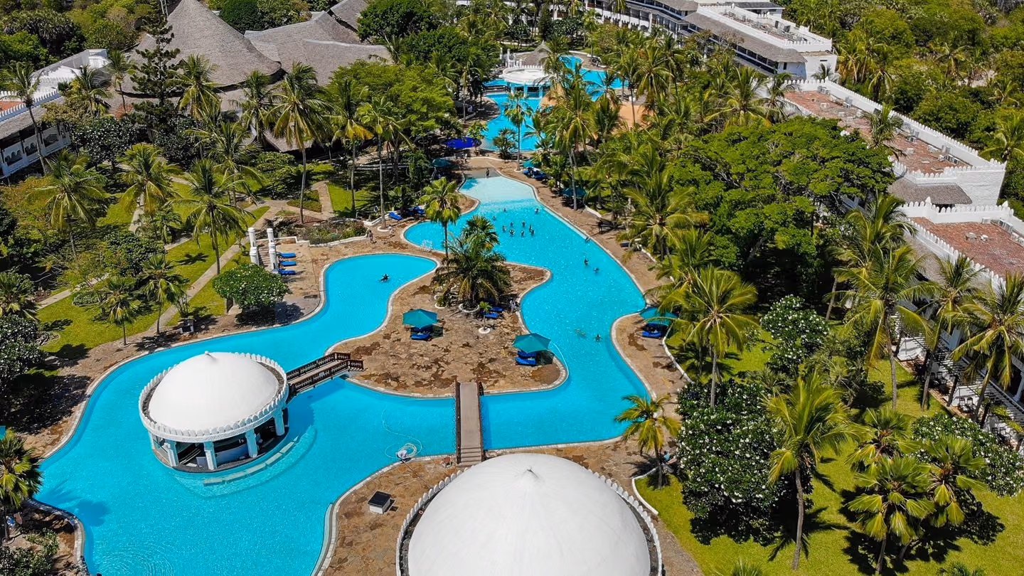 Southern Palms Beach Resort 5