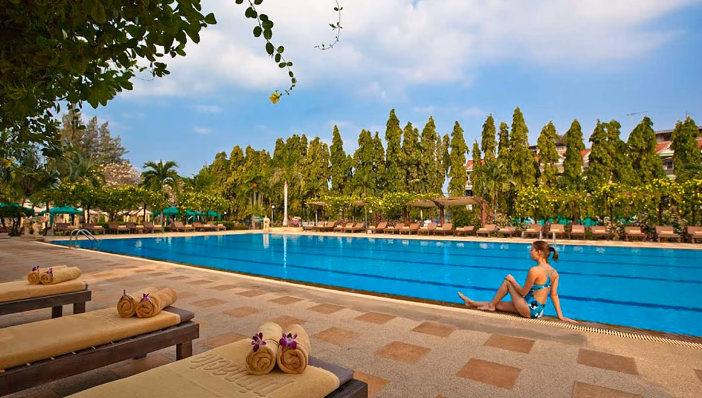 Pinnacle Grand Jomtien Resort & Beach Club 5
