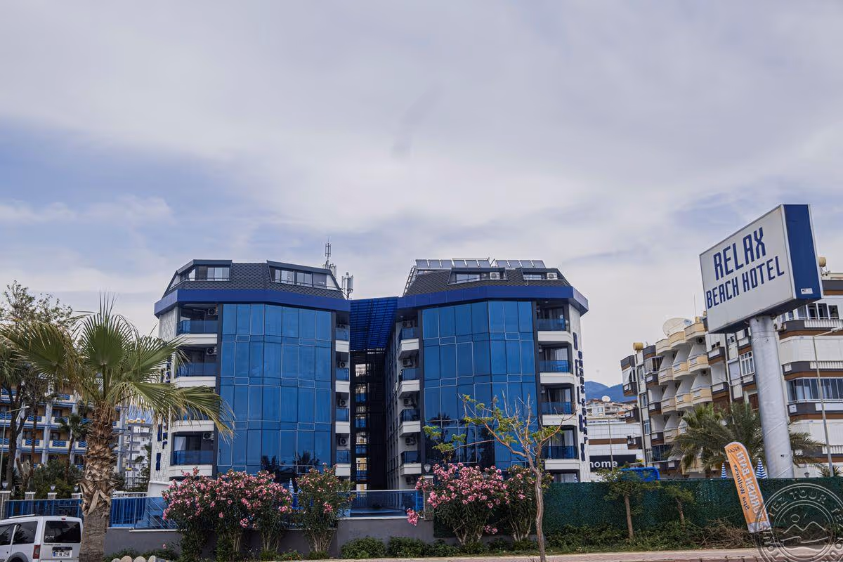 Relax Beach Hotel 4