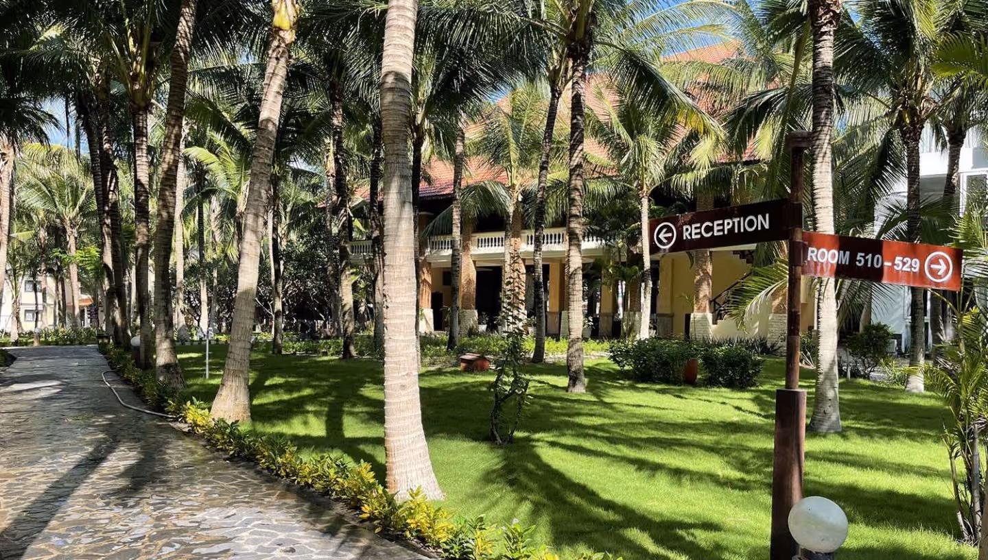 Sea Lion Beach Resort & Spa - Ham Tien 5
