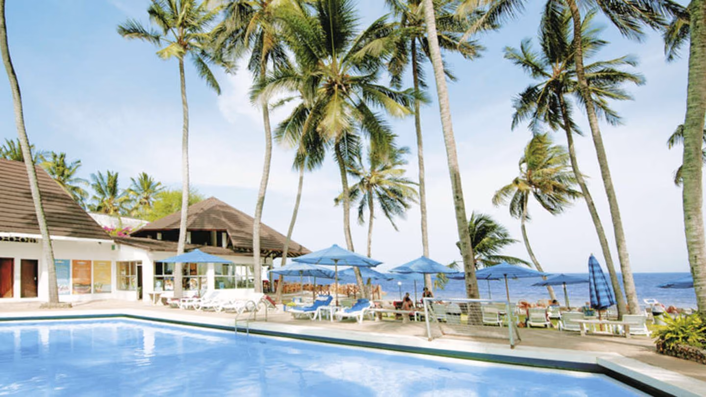 Kenya Bay Beach 4