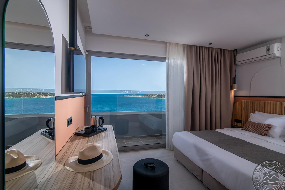 Mistral Bay Hotel 5