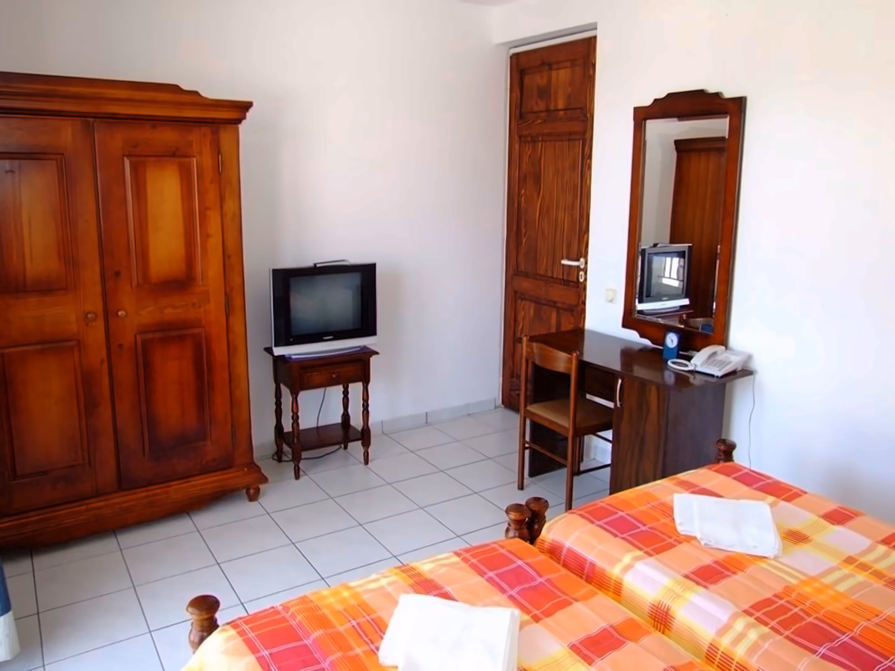 Villa Ritsa 4