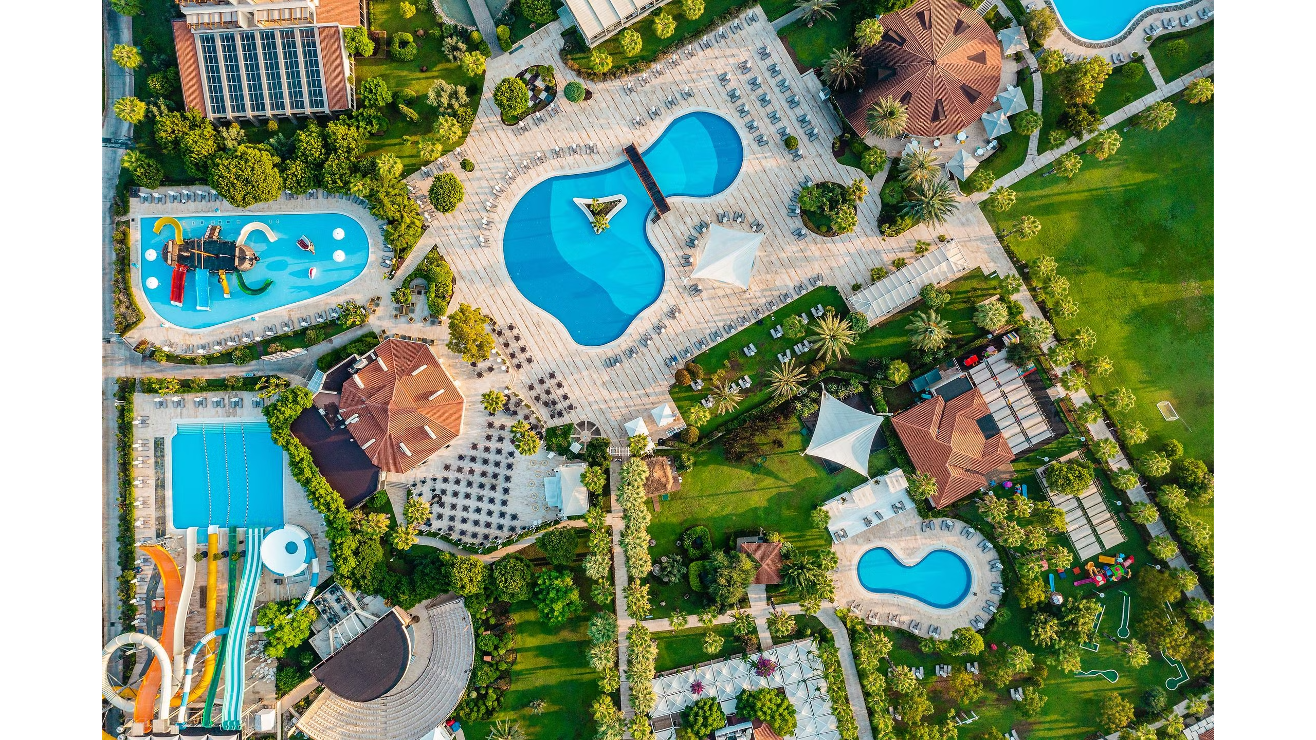 Bellis Deluxe Hotel 6