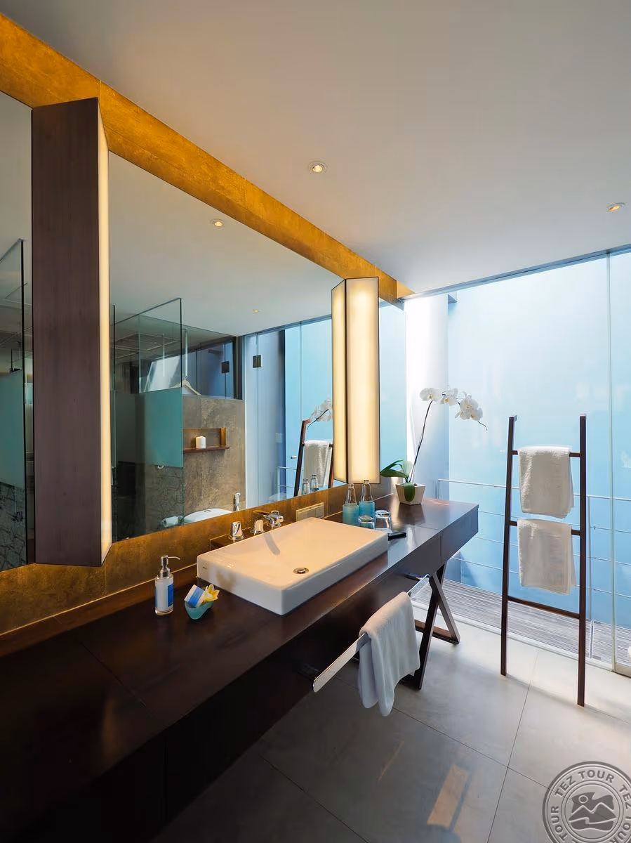 Ize Seminyak 6