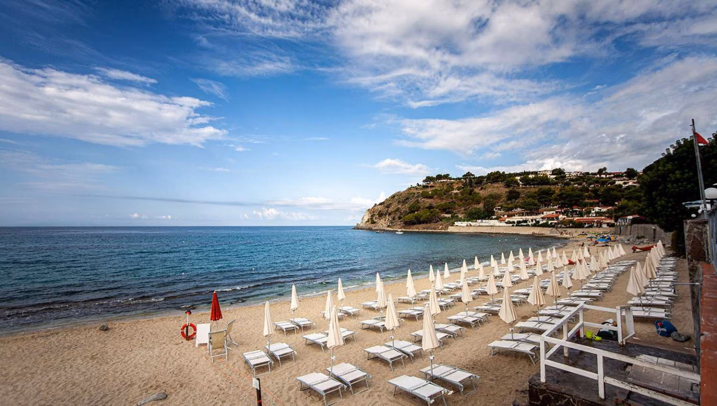 Valentour Villaggio Baia d'Ercole 6