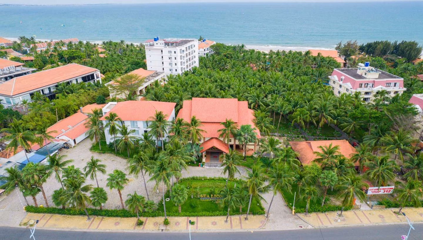 Sea Lion Beach Resort & Spa - Ham Tien 3