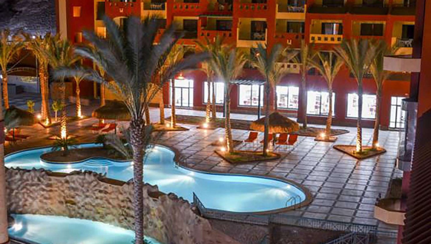 Sun & Sea Hotel 6