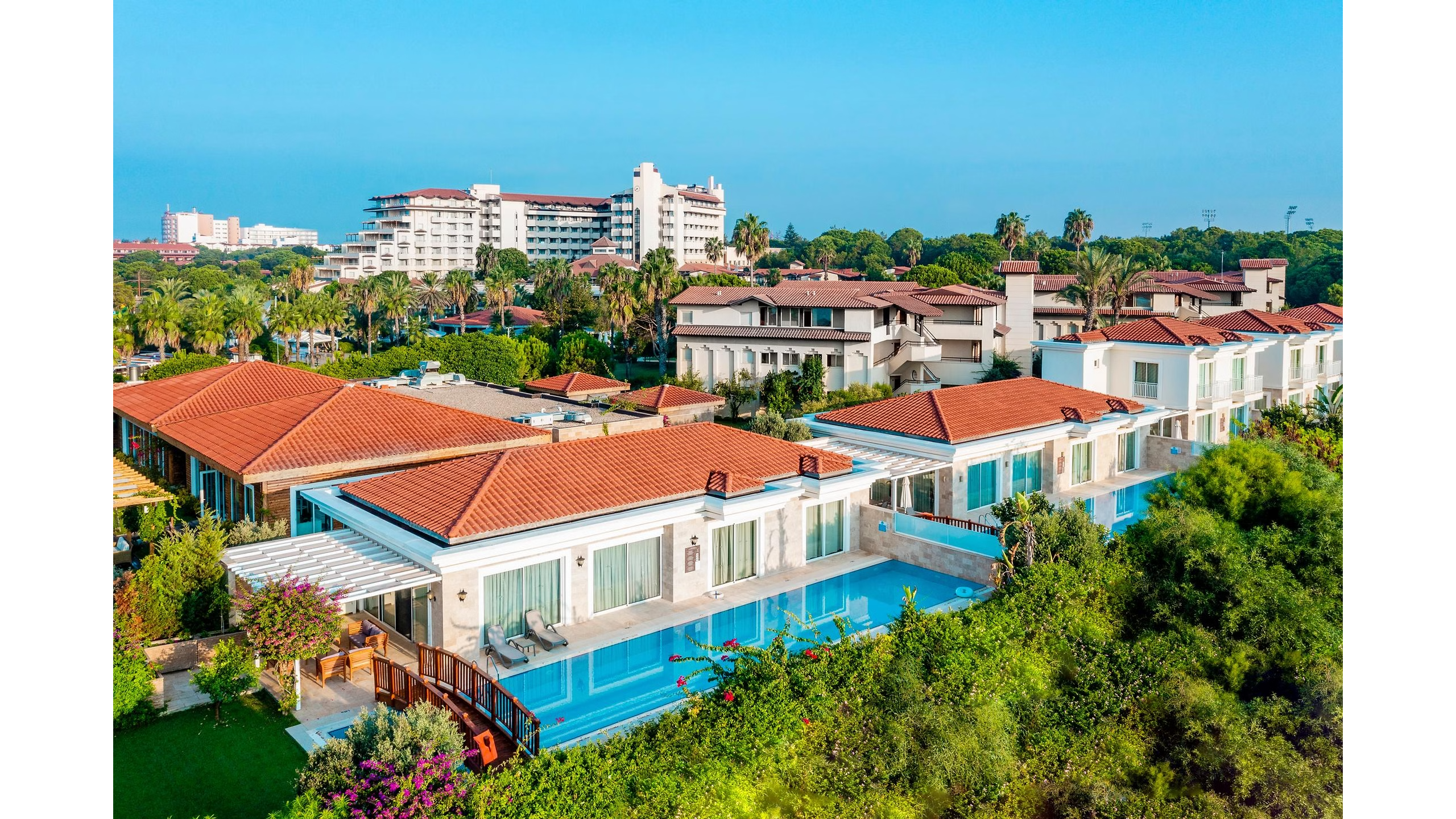 Bellis Deluxe Hotel 4