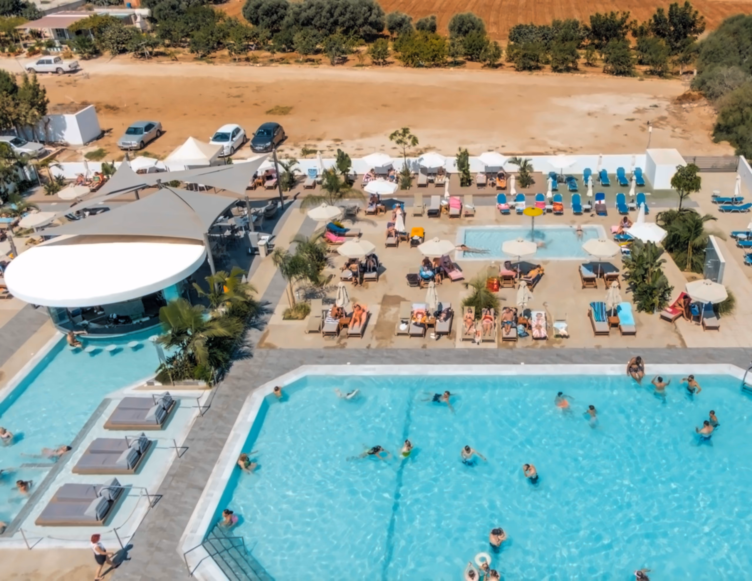 Kapetanios Bay Hotel 6