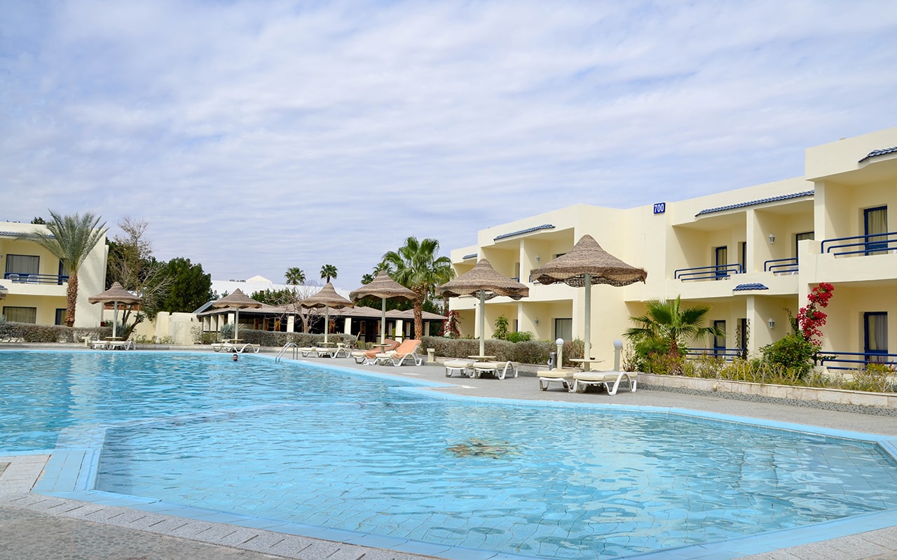 Cataract Resort 2