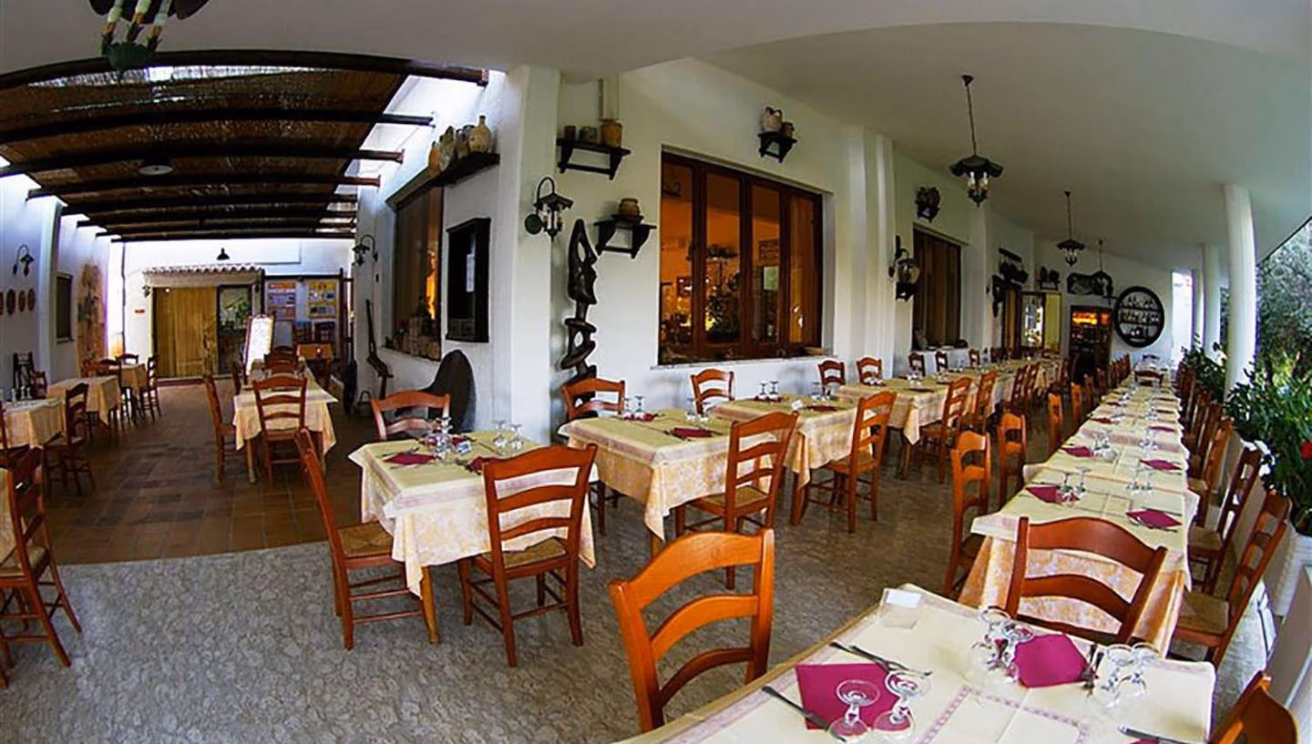 Costa Azzurra Hotel & Residence 3