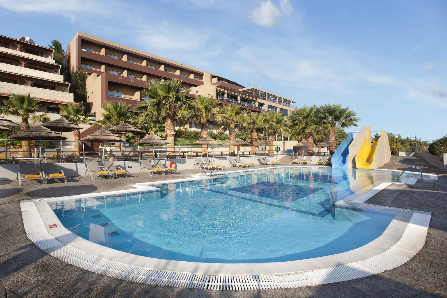 Blue Bay Resort 4