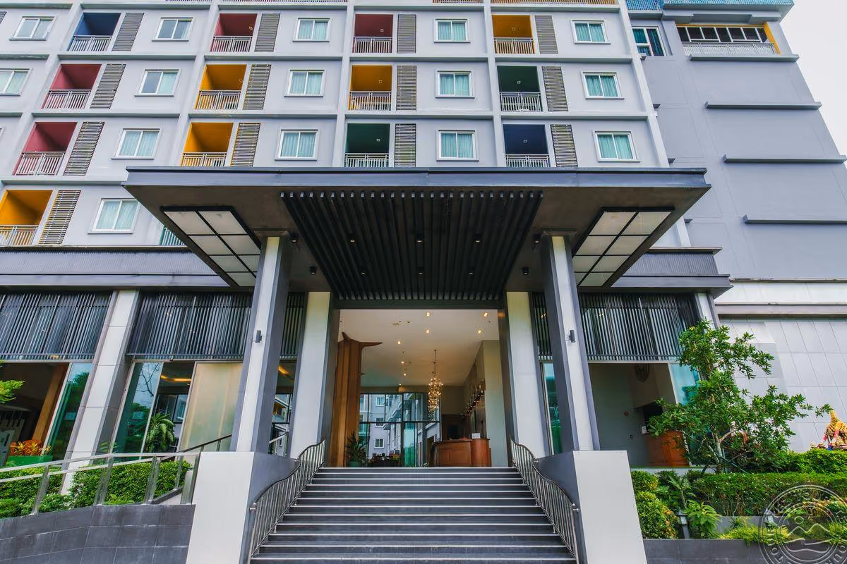 Elite Suite Patong 2