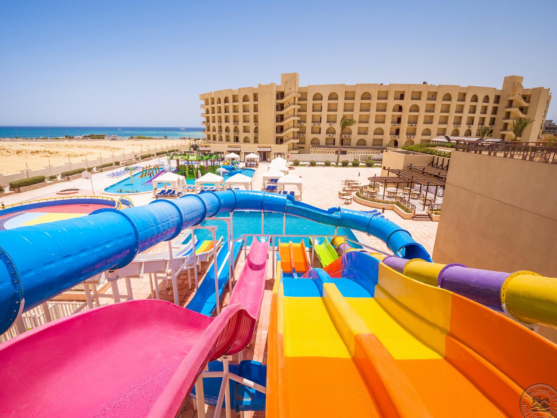 Sunny Days Mirette Family Aqua Park Resort 5