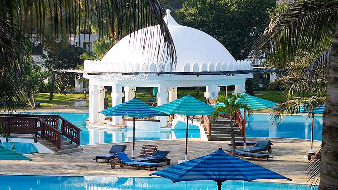 Southern Palms Beach Resort 3