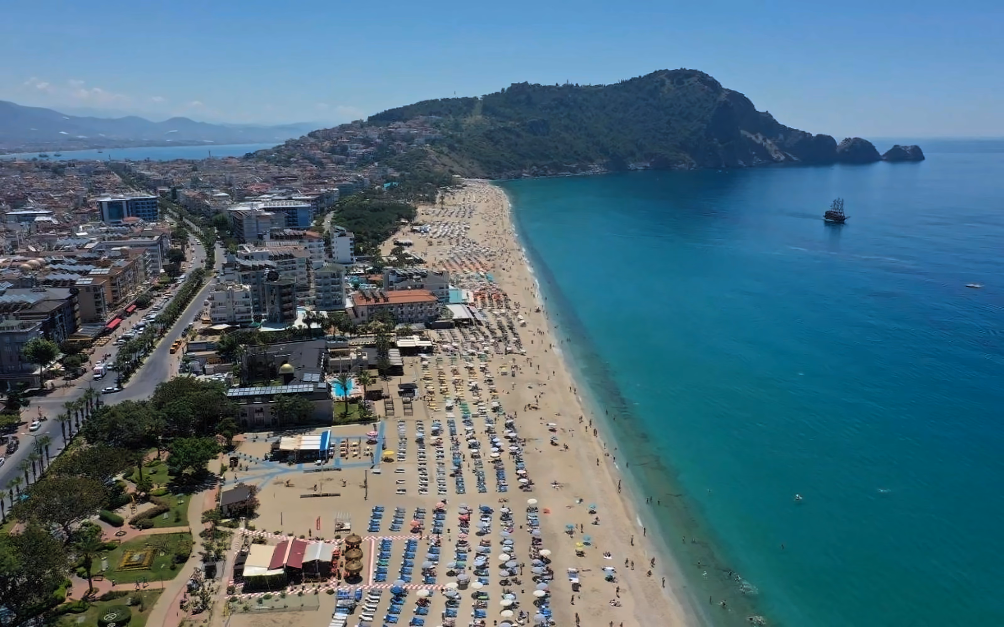 Cleopatra Golden Beach 2