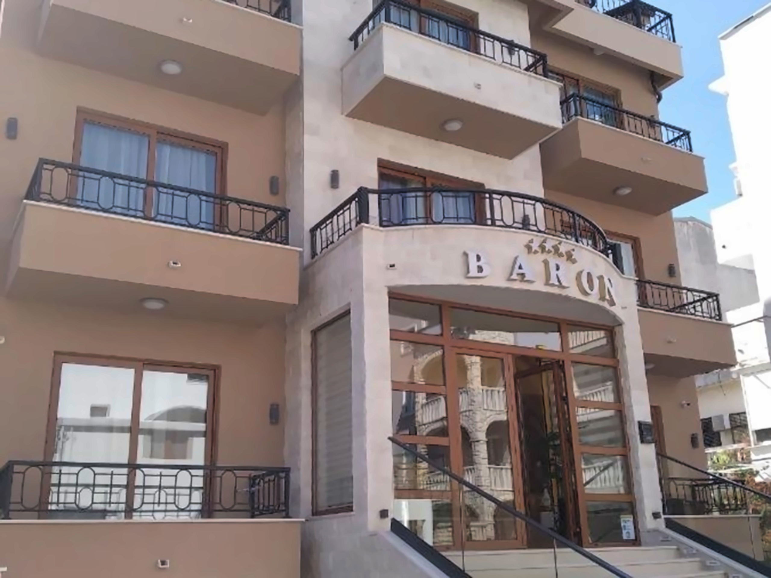 Apartments Baron 2