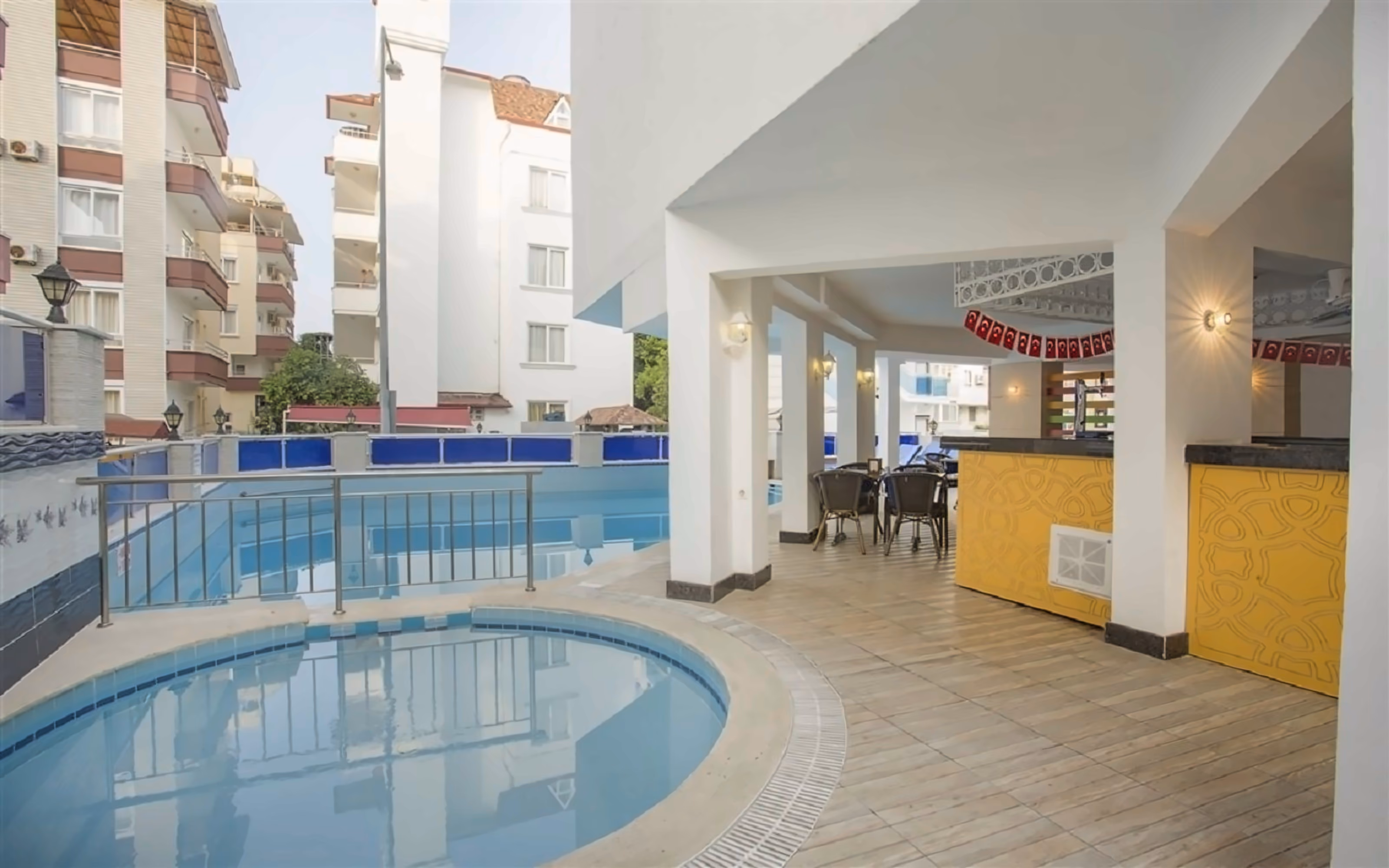 Cleopatra Golden Beach 5