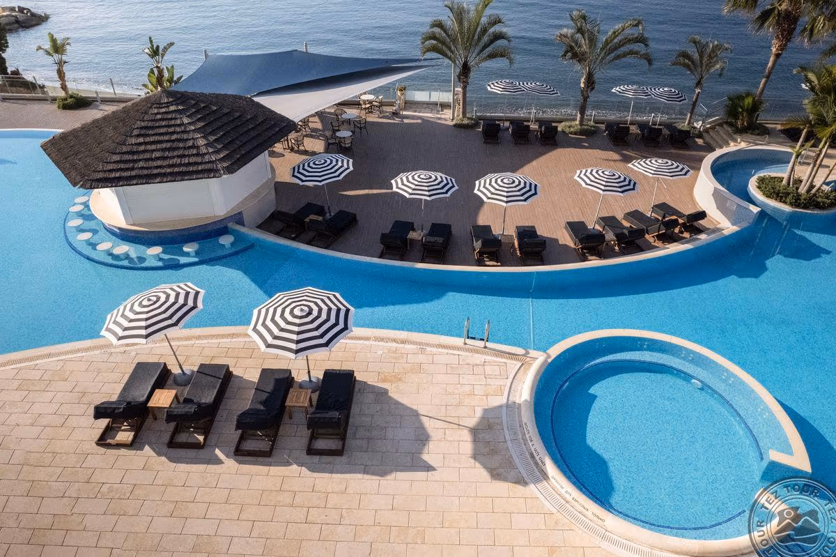 The Royal Apollonia 3