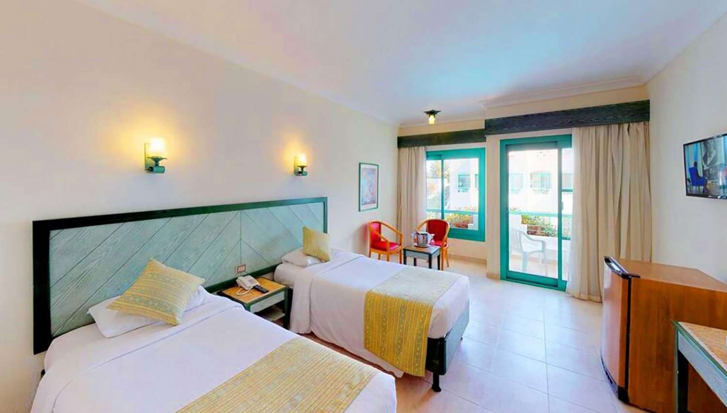 Falcon Hills 2