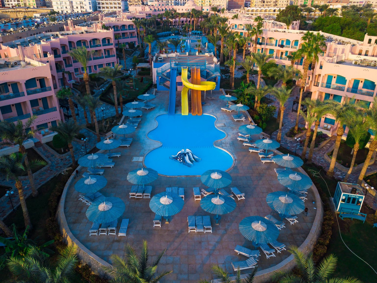 Le Pacha Resort