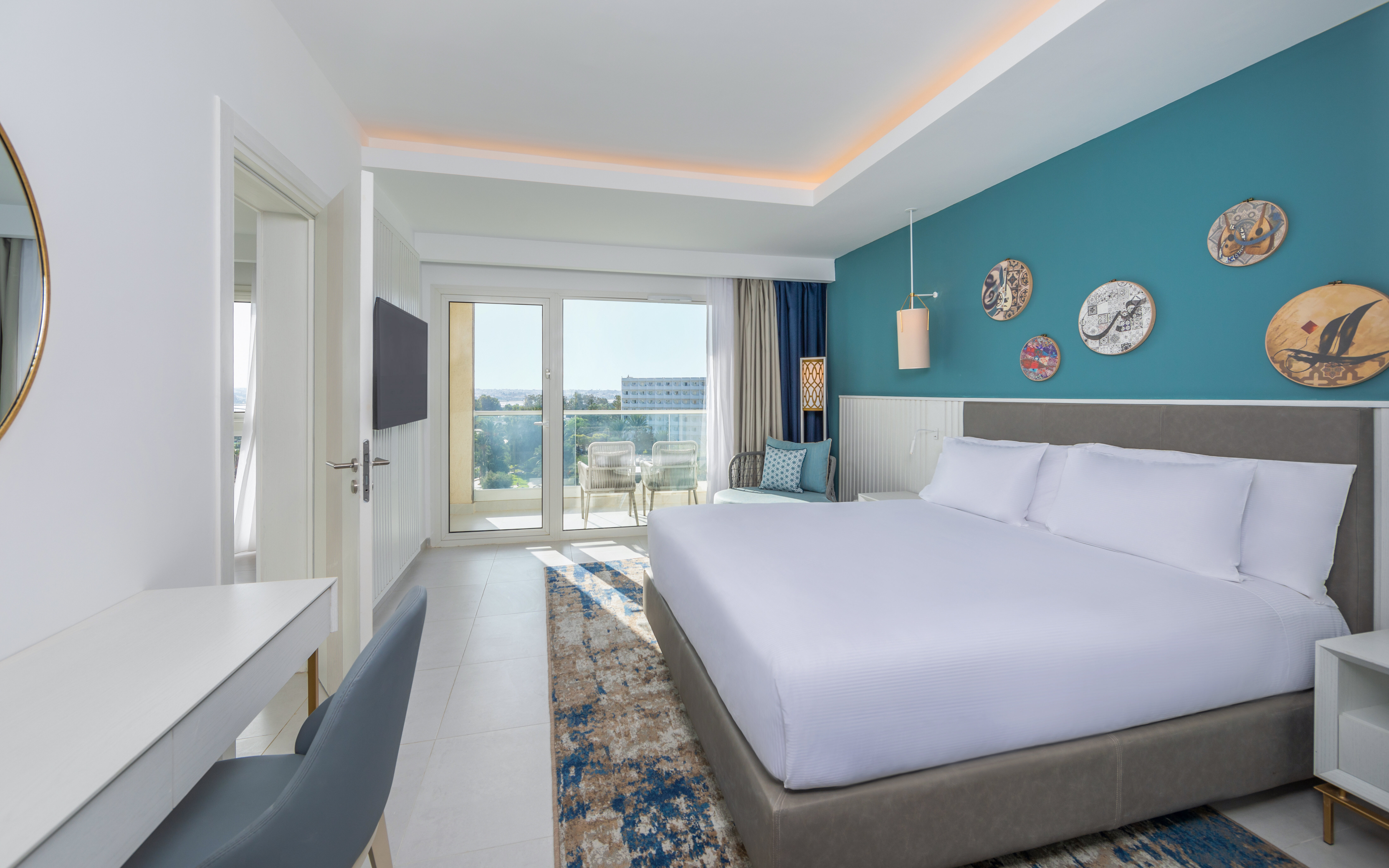 Deluxe One Bedroom Suite 1