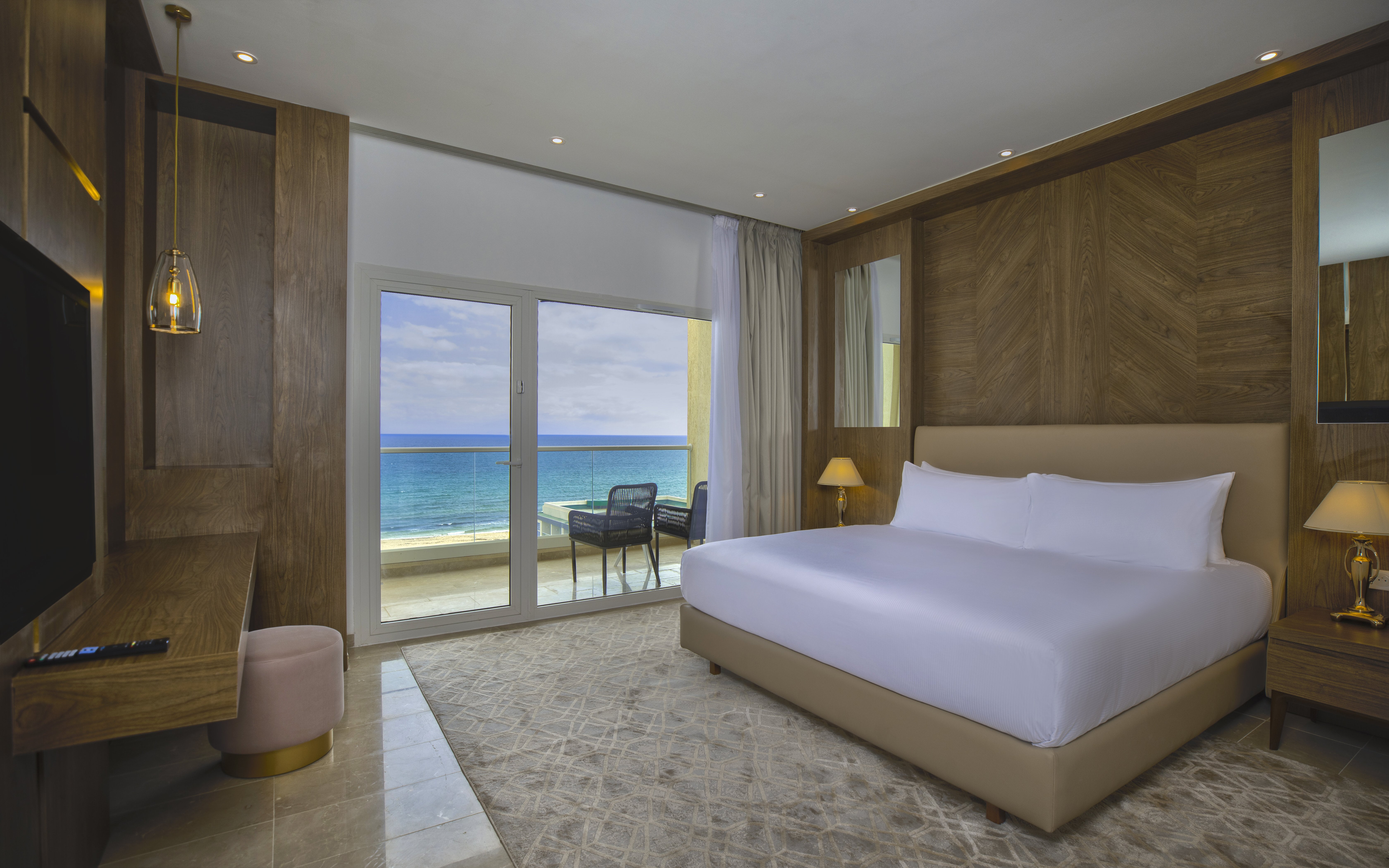 Royal Suite 2