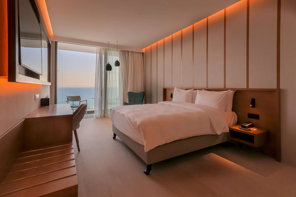 Standard Room Sea View 2